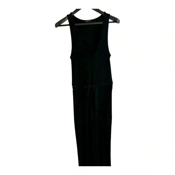 Beyond Yoga the jet setter jumpsuit, size small. Female-founded company. - Picture 2 of 7
